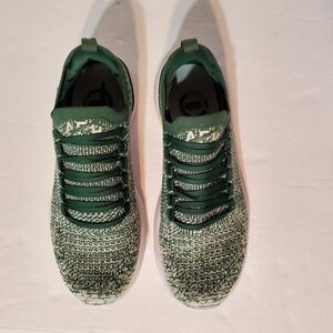 APL TechLoom Breeze Green & White Women's Size 8 Running Shoes